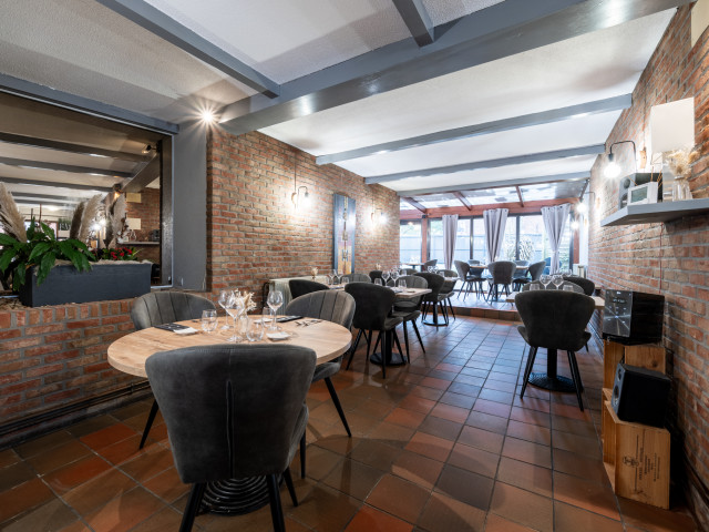 L'accolade 